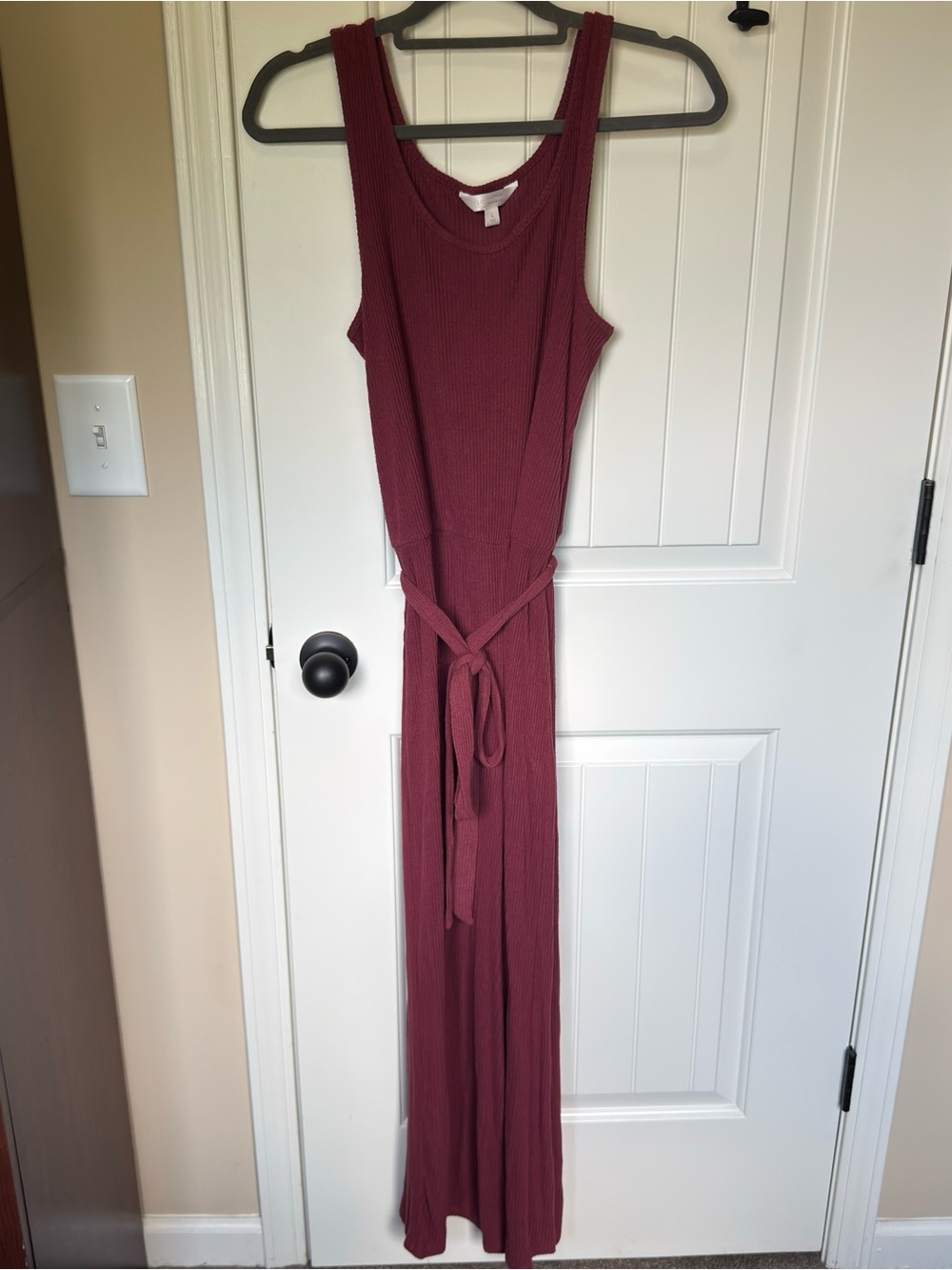 Sleeveless Ribbed Jumpsuit with Tie Waist - Burgundy Mauve